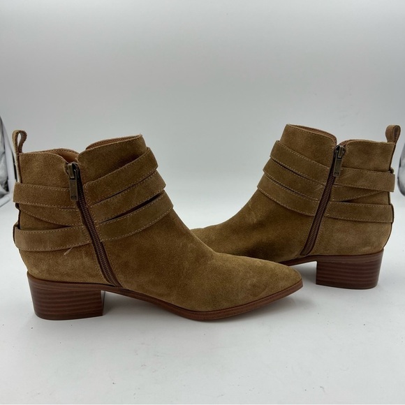 Marc Fisher Medium Brown Suede Yandi Belted Western Booties Size 8.5 - Picture 2 of 9